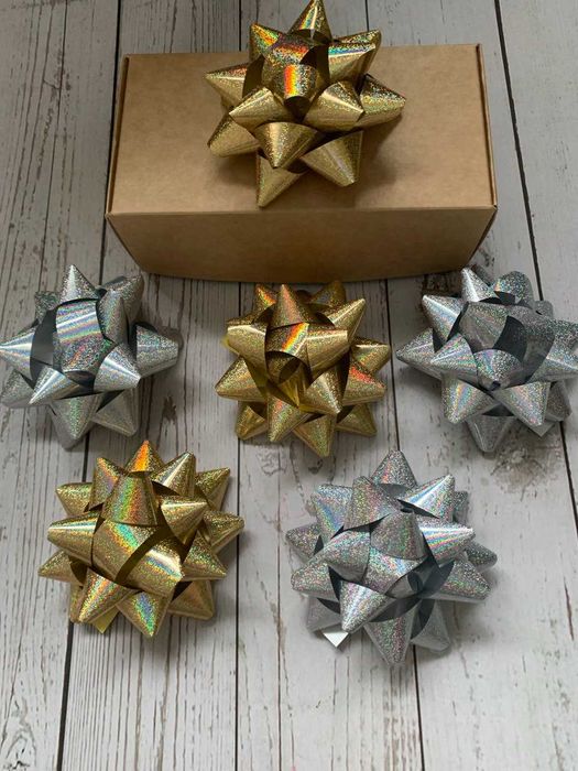 Подарочные бантики оформление