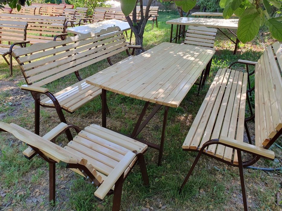 Dachniy stol stul sehdan