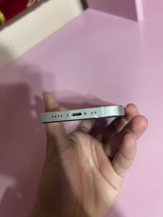 Iphone 12mini sotiladi