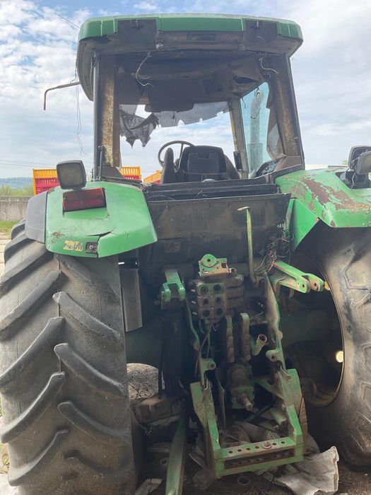 Vand/ dezmembrez john deere 8100 8200 8300 8400 8410