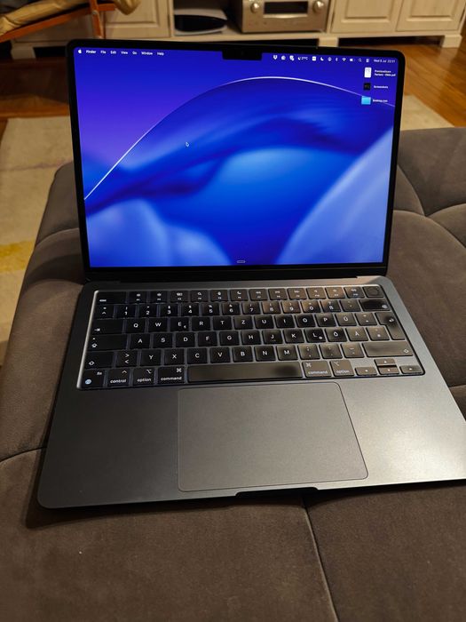 Apple McBook Air M3 - 24GB RAM - 512GB SSD - Midnight Blue