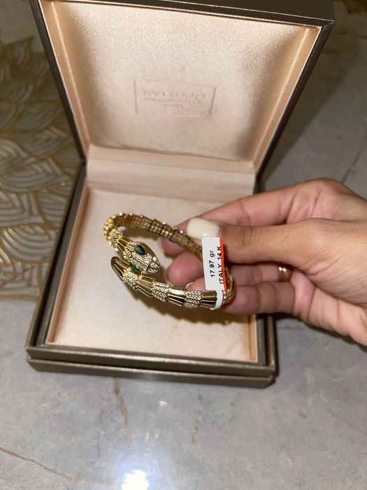 Продам золотой браслет 17,97