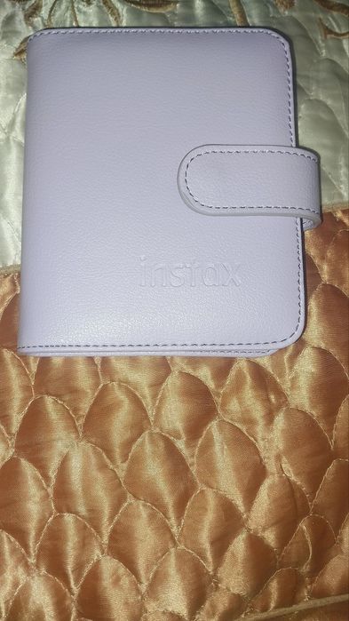 Фотоаппарат instax mini 12 один раз использовали новый