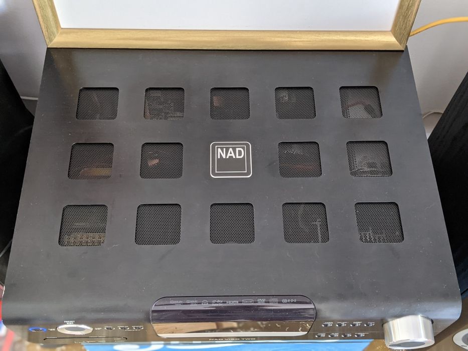 NAD VISO TWO, receiver A/V stereo HI-FI CU DVD player