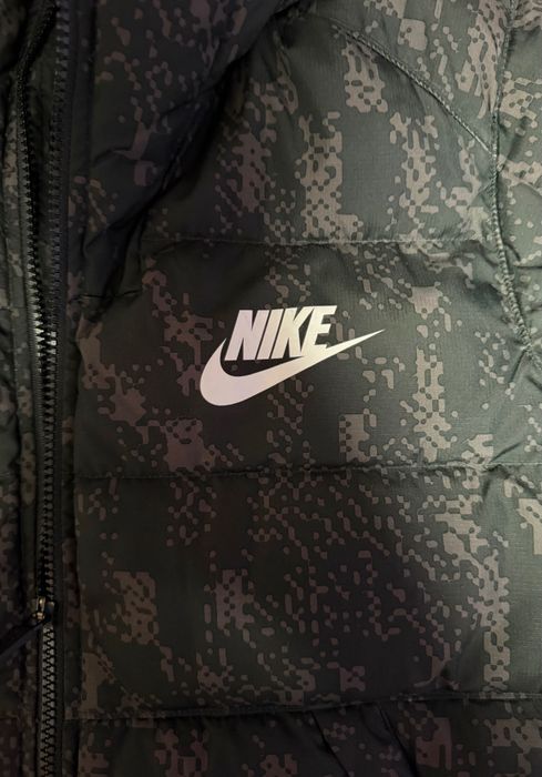 Мъжко зимно яке Nike