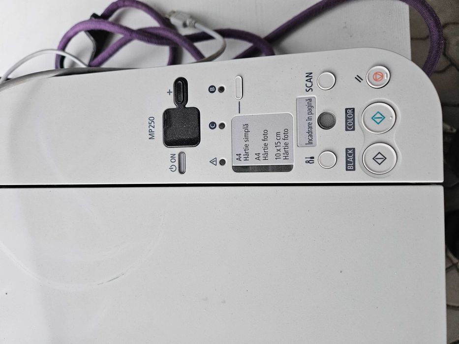 Vând imprimantă Canon Pixma MP250, multifuncțională