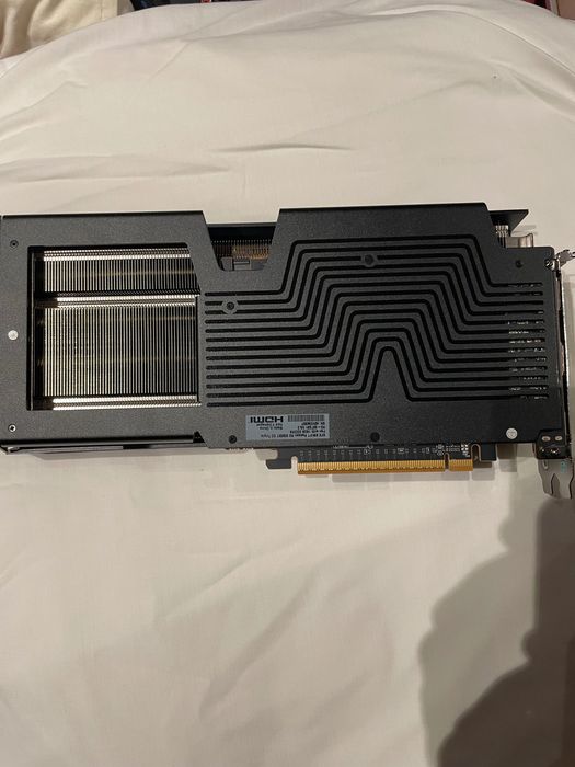 Rx 9060 xt 16gb XFX Swift OC trio