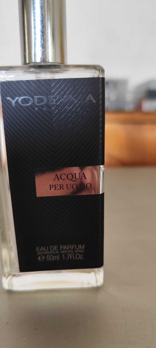 Продават се и двата парфюма за 70 лв по 35 е един