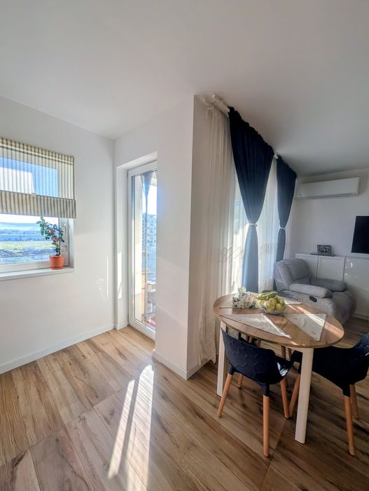 OFERTĂ - Apartament la cheie - 3 camere: preț discutabil, aștept oferte!