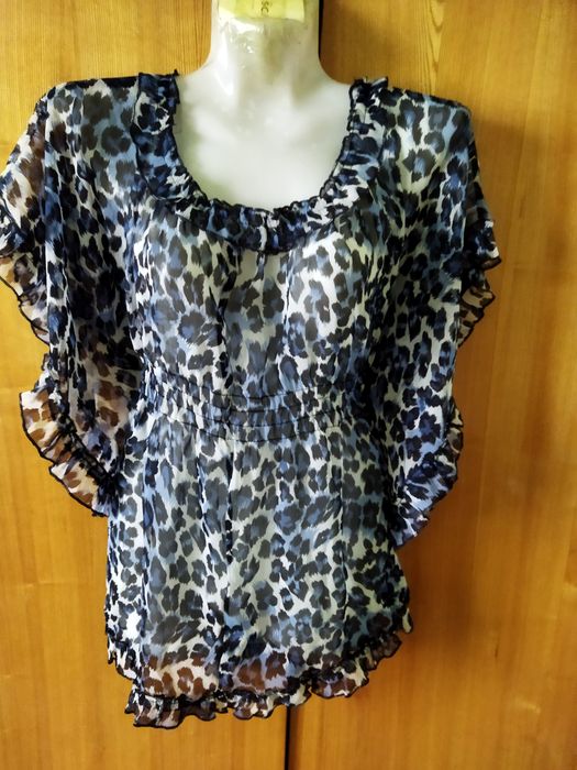 Женская одежда блузки