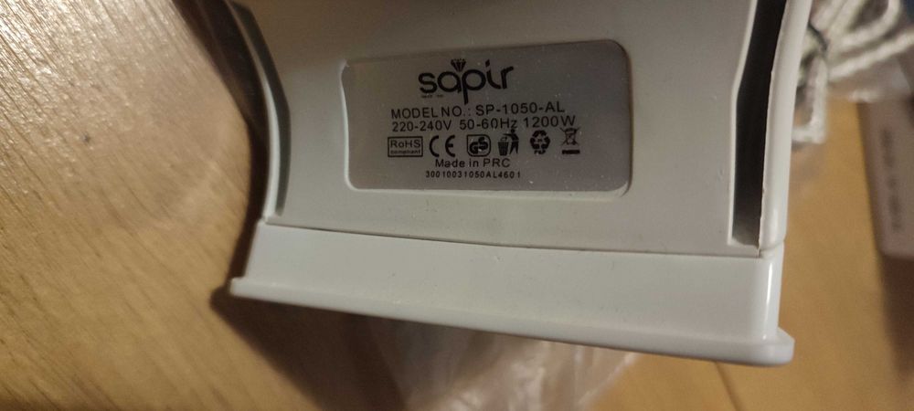 Парна ютия Sapir 1200W, струя пара, термостат, синя