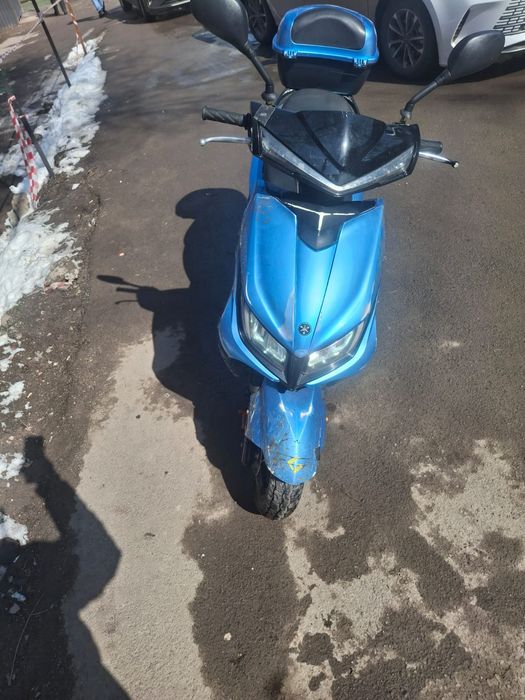 Срочно продам мопед м8