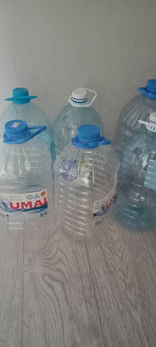 Продам пластиковые бутылки