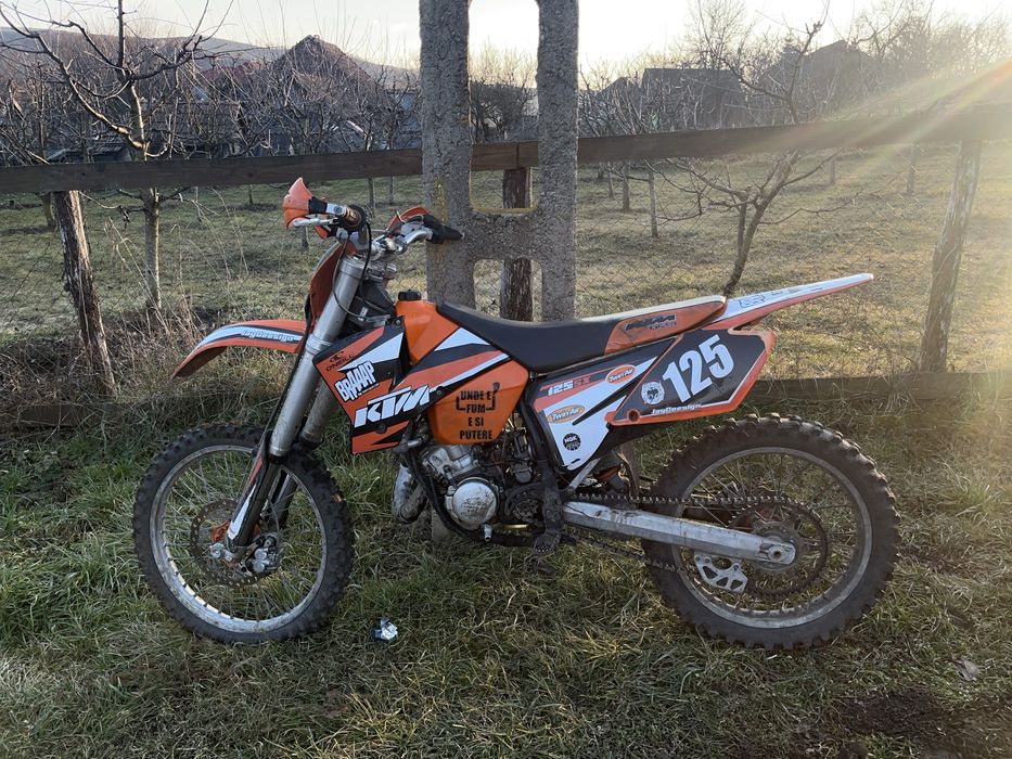 Vând sau schinb ktm sx 125 an 2008