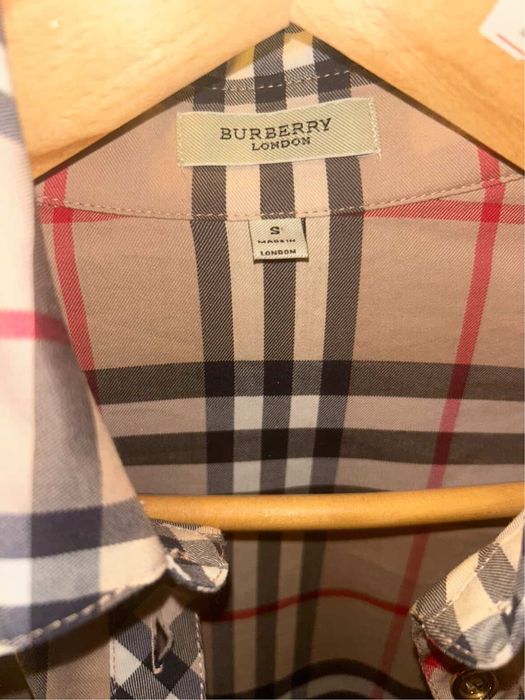 Burberry платье в идельном состоянии