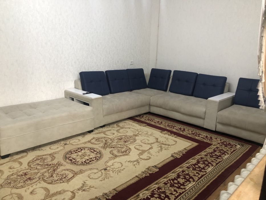 Ugolok  mehmonxona uchun