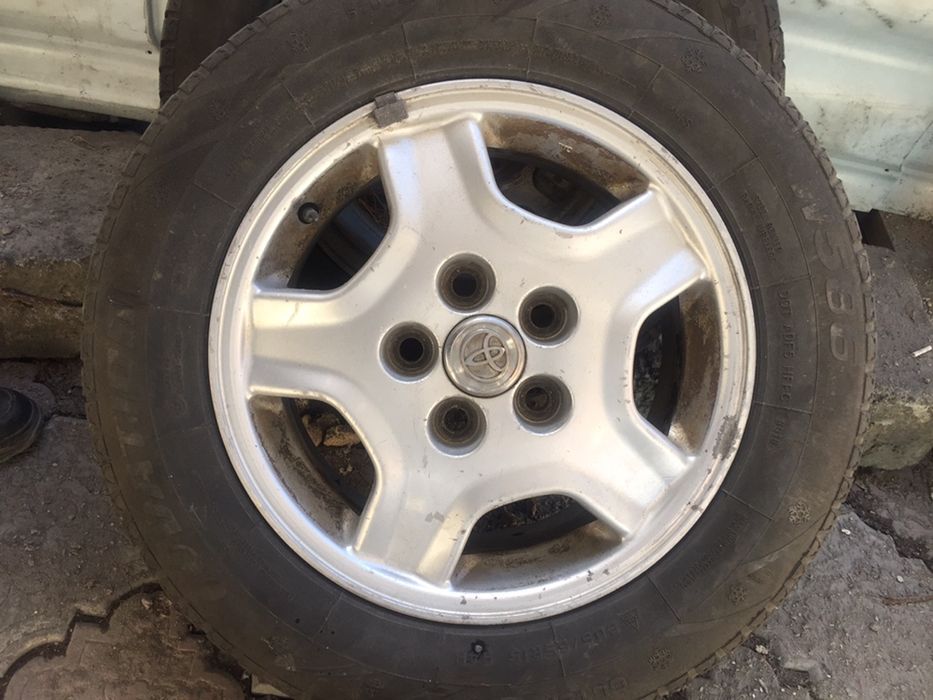 Шины Toyota Camry