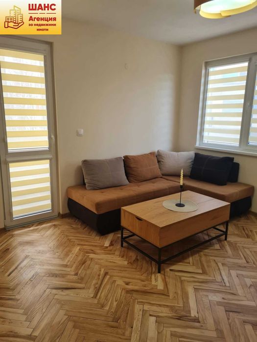 Продава се Двустаен апартамент в Плевен, Широк център - 55 кв.м за 2219 €/кв.м - Снимка #1