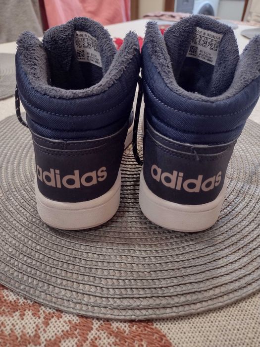 Зимни кецове за момиче 34 номер