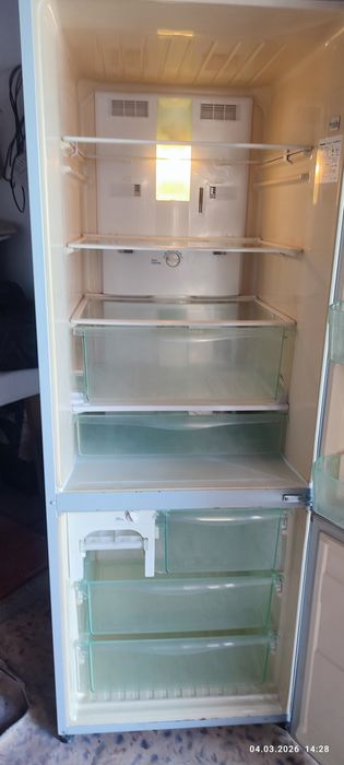 Холодильник Самсунг no frost.