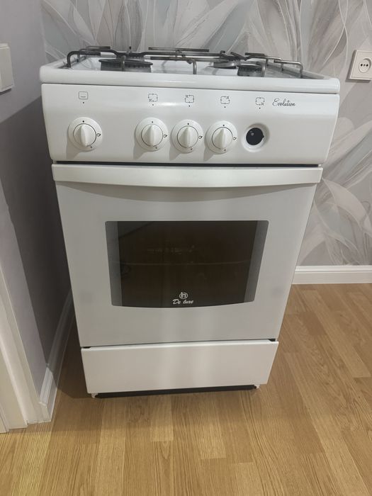 Продаю газоваю плиту б/у