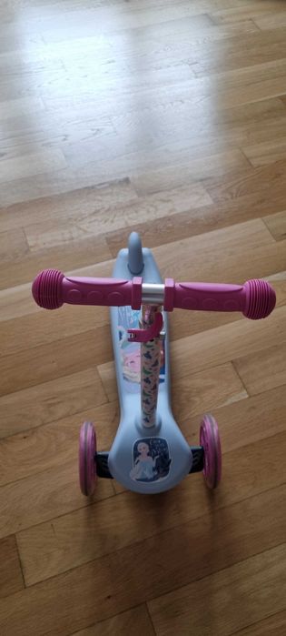 Tricicleta Frozen 2 cu 3 roti