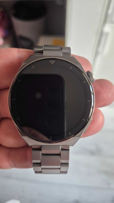 Смарт часовник Huawei GT3 pro