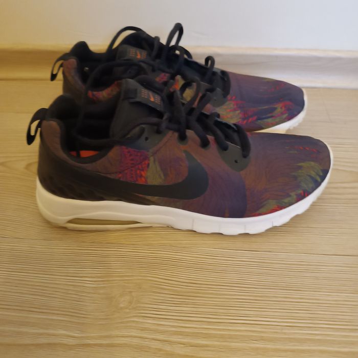 40 н. Дамски маратонки Nike