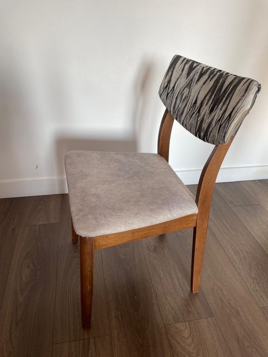 Стулья бу срочно продам