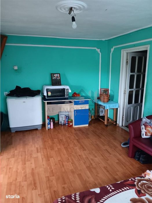 Manta Rosie  Hlincea Teren 616mp si Casa veche din caramida 81mp