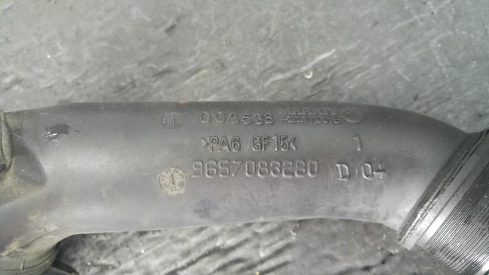 Tubulatura intercooler 1.6 hdi citroen xsara berlingo c4 peugeot 307 9657083280