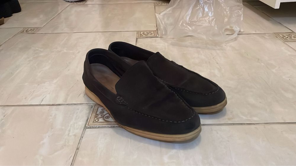 Продам лоферы осенние