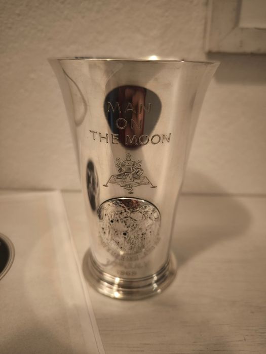 Сребърна чаша NASA Аполо 11