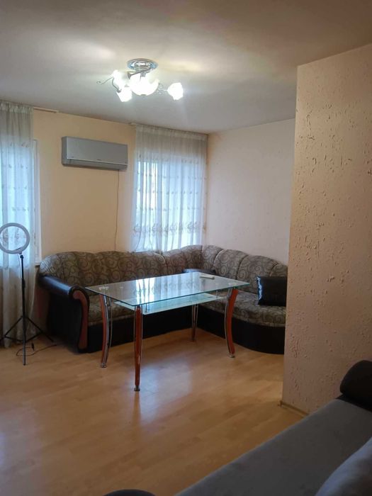 Продава се Тристаен апартамент в Варна, Лятно кино Тракия - 80 кв.м за 1749 €/кв.м - Снимка #1