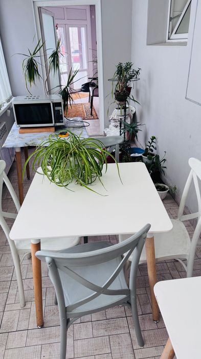 Столы и стулья в набор