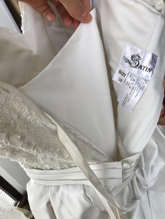 Свадебное платье