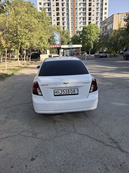 Лассети 1.8 метан газ