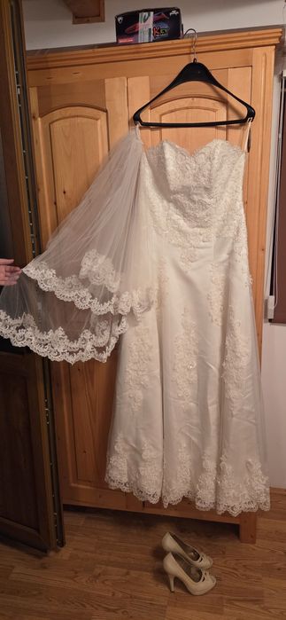 Vând rochie de mireasa Hera Style