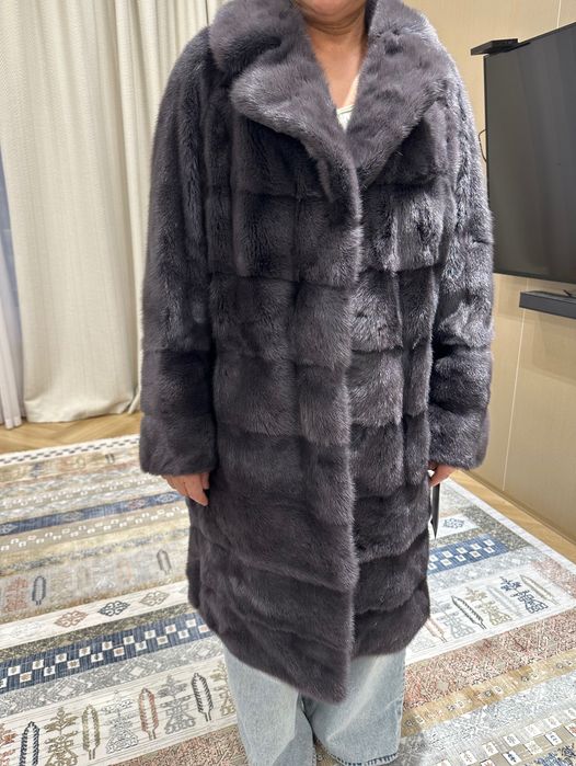 Продам норковую шубу