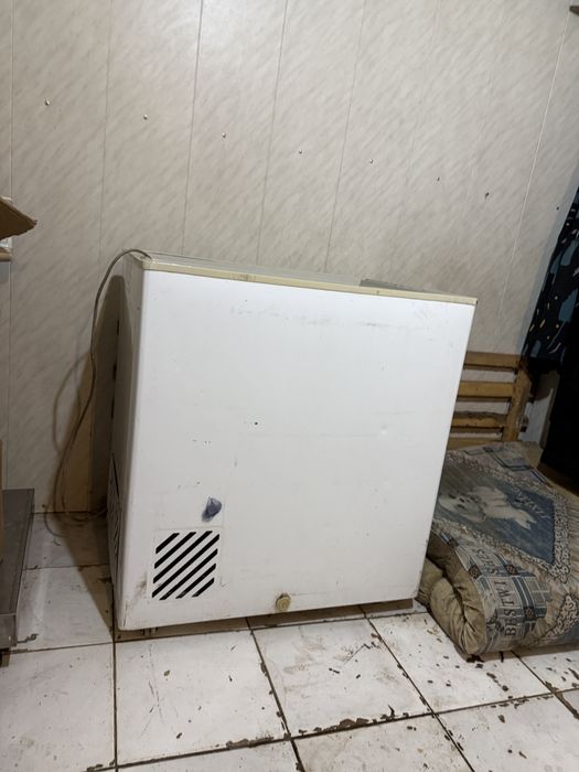 Продам морозильную камеру