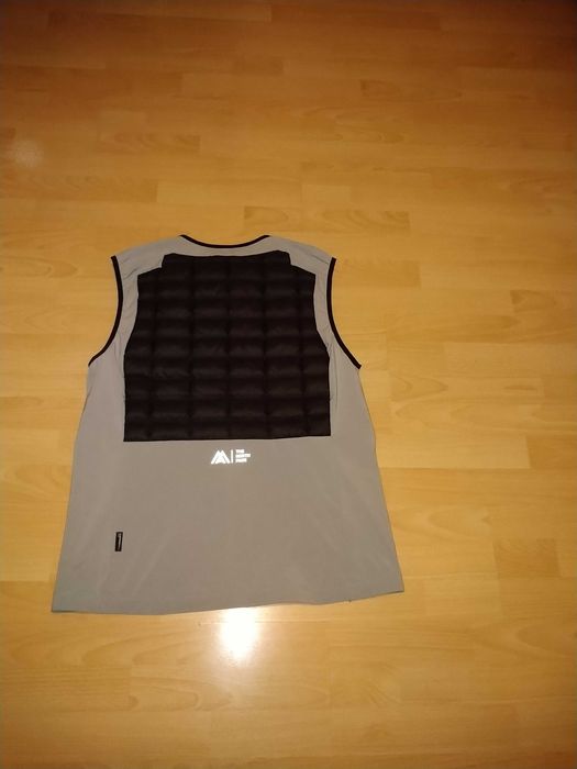 Елек на The North Face