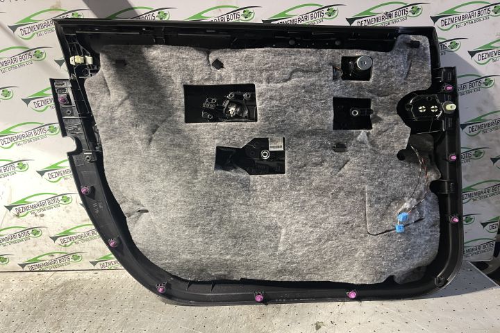 Fata / Tapiterie usa fata dreapta A1677276000 Mercedes-Benz GLE prima