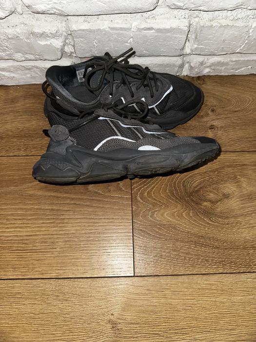 Adidas , Nike маратонки