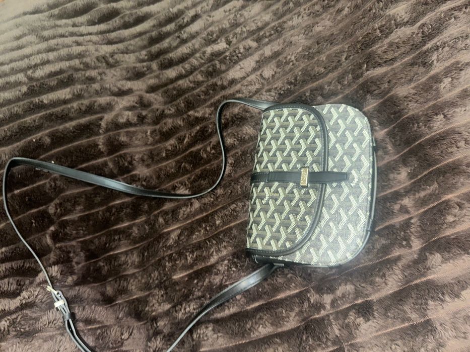 Сумка goyard..    ..