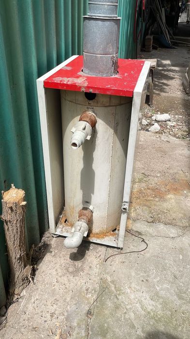Продам напольный газовый котел