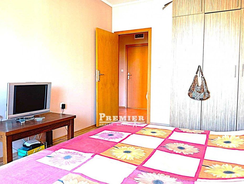 Продава се Двустаен апартамент в к.к. Слънчев бряг - 65 кв.м за 924 €/кв.м - Снимка #12