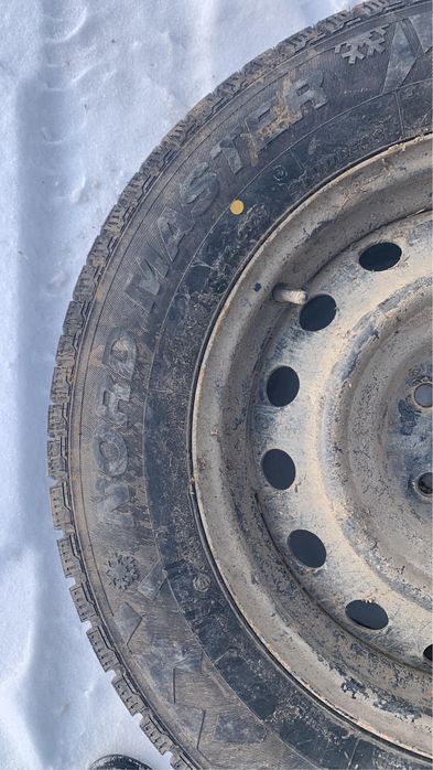 Пррдам шины почти новые