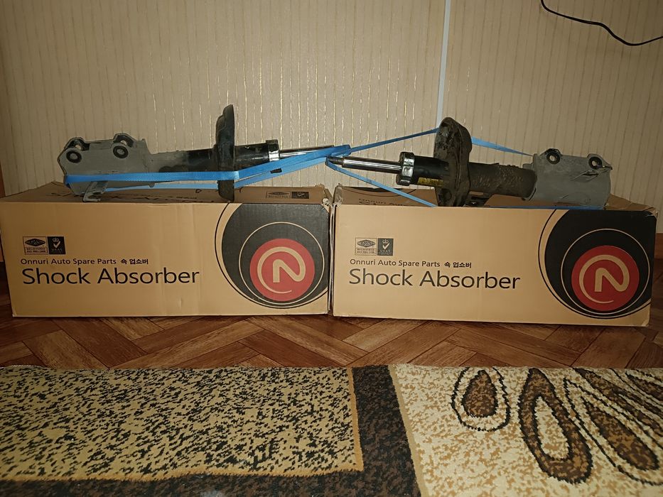 Аммортизаторы на Шевроле Круз. Оригинальные.
