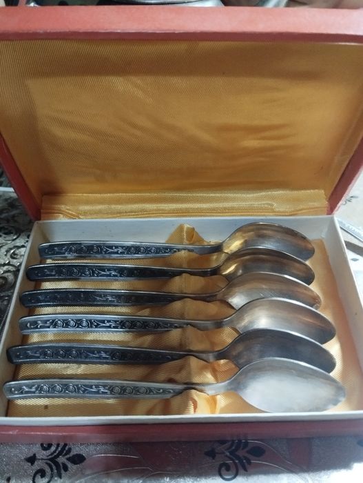 Ложки мельхиор продам
