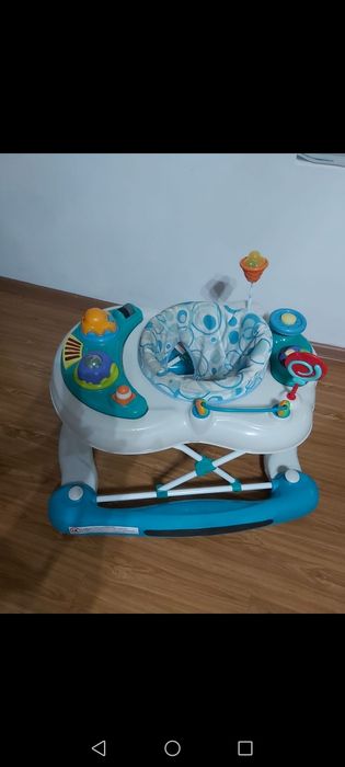 Vînd pre mergător pentru copii